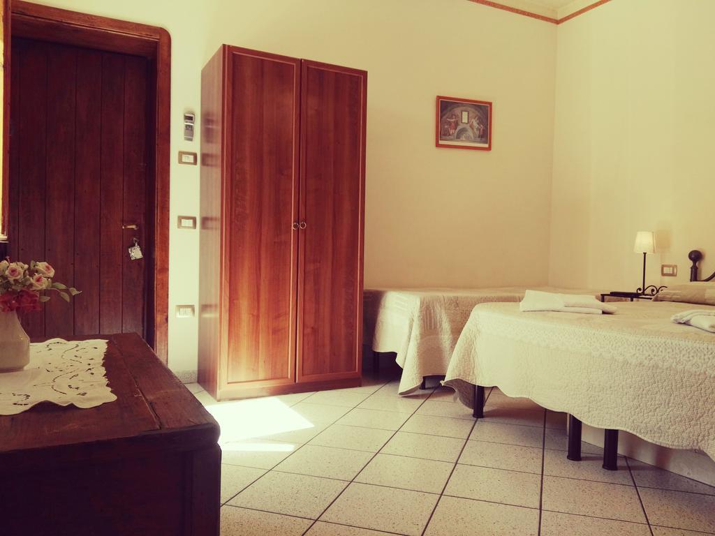 Il Casolare Di Leonardo Hotel Vinci Bagian luar foto