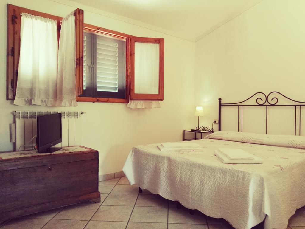 Il Casolare Di Leonardo Hotel Vinci Bagian luar foto