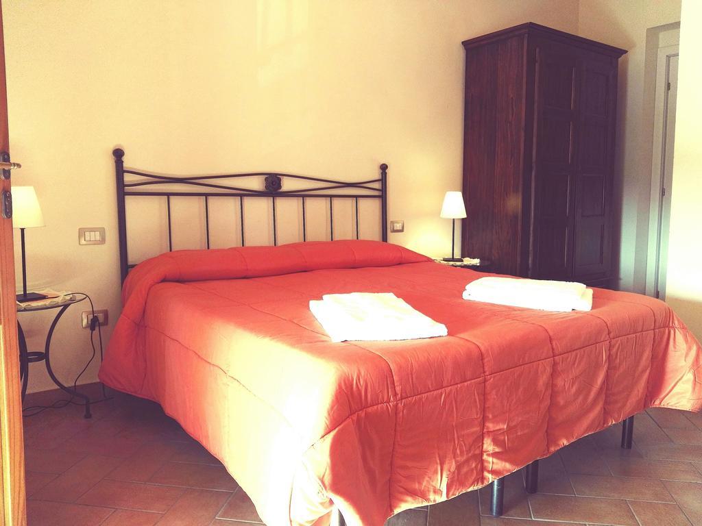 Il Casolare Di Leonardo Hotel Vinci Bagian luar foto