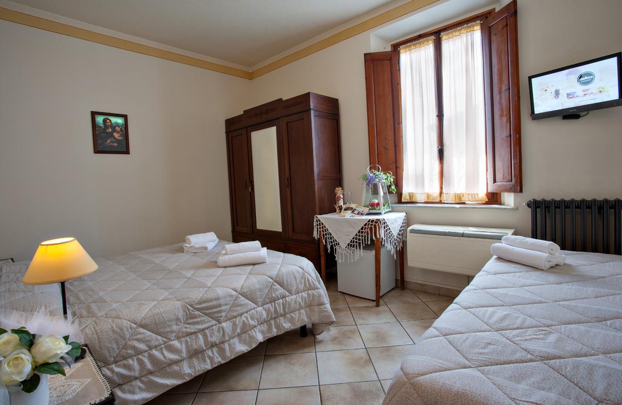 Il Casolare Di Leonardo Hotel Vinci Bagian luar foto
